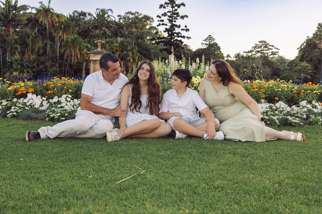 family photos in sydney botanic gardens