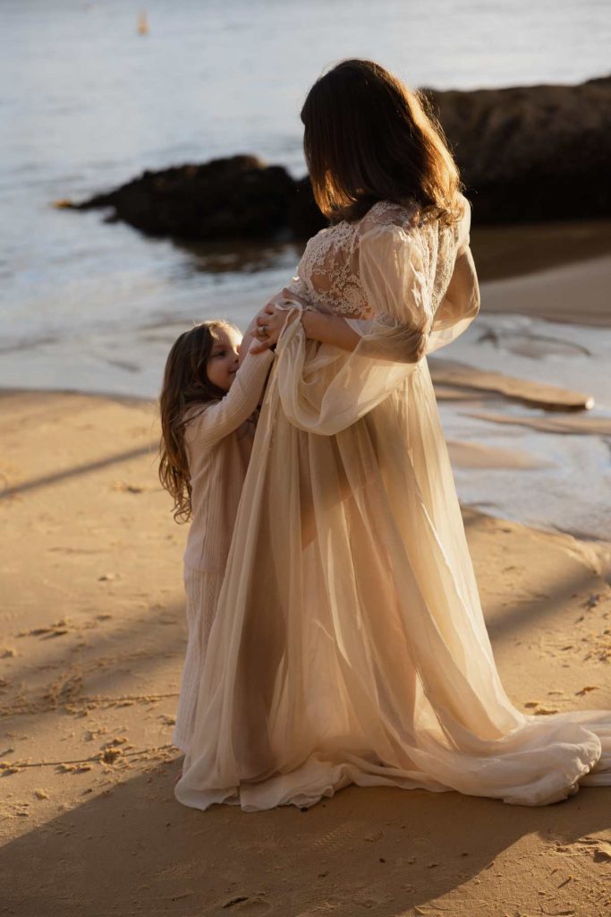 Maternity family photographer sydney